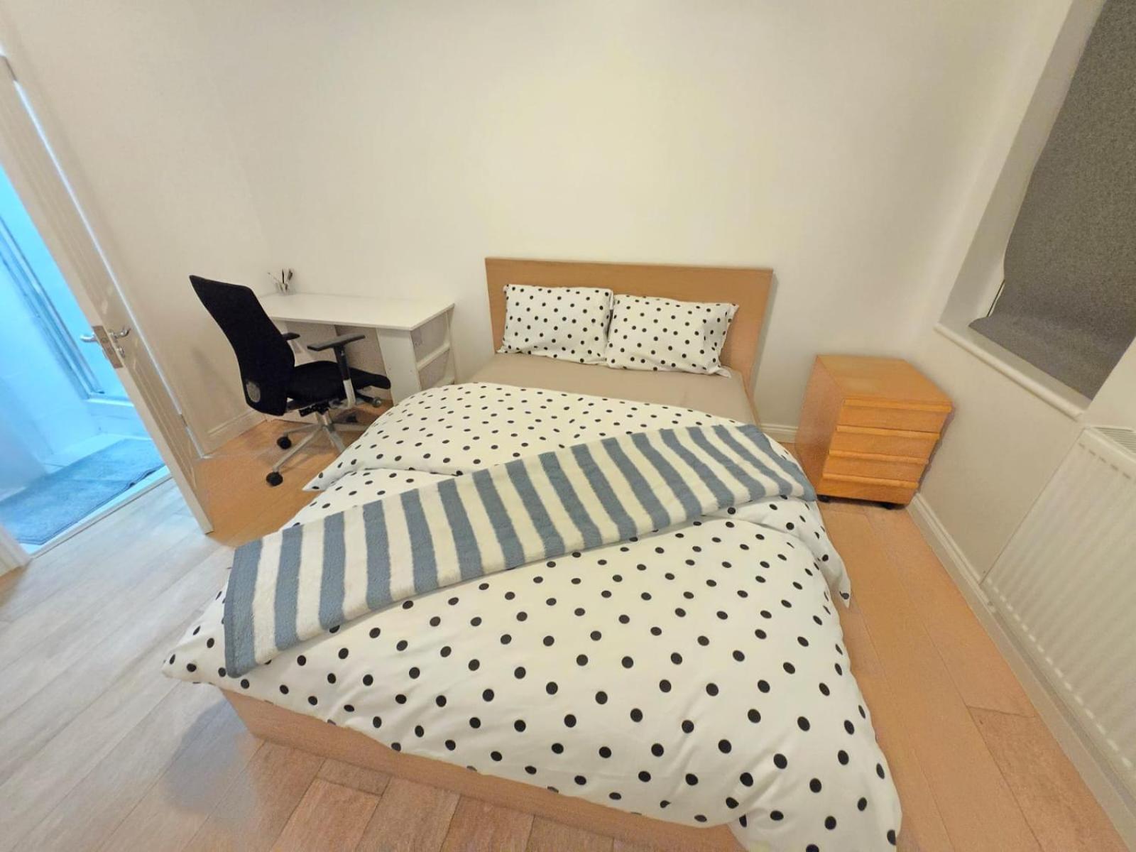 Norwood Chariss Room 5 מראה חיצוני תמונה